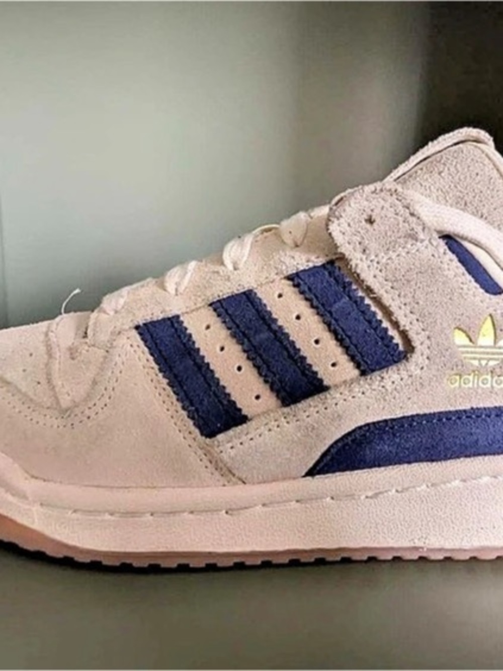 adidas Forum Low Los Angeles Passport to LA Off White Blue Size 6.5Men 7.5Women